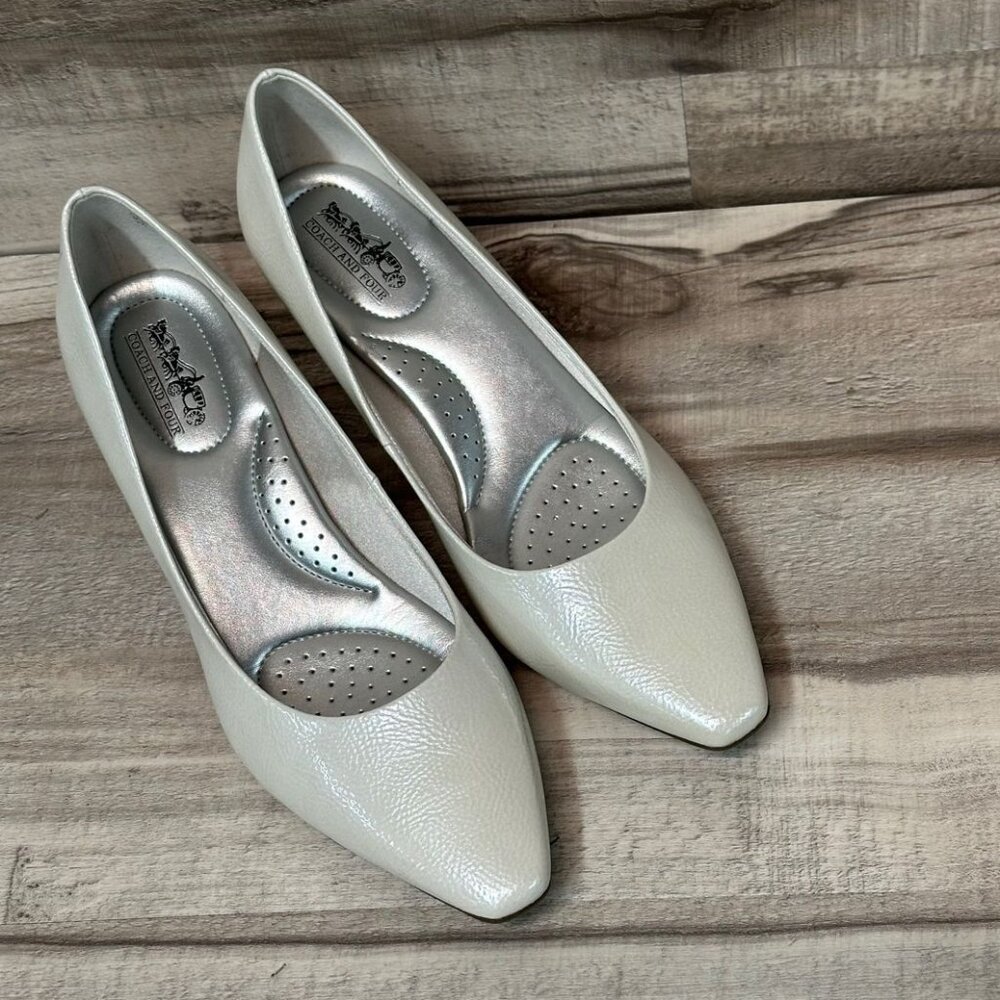 Coach Leather Kitten Heels Size 9.5